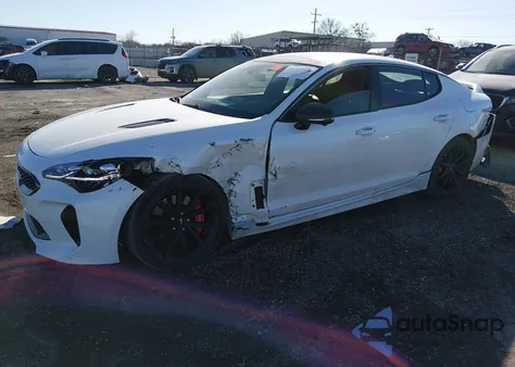 2022 Kia Stinger Gt2 z USA, uszkodzony, nr VIN KNAE55LC6N6118873